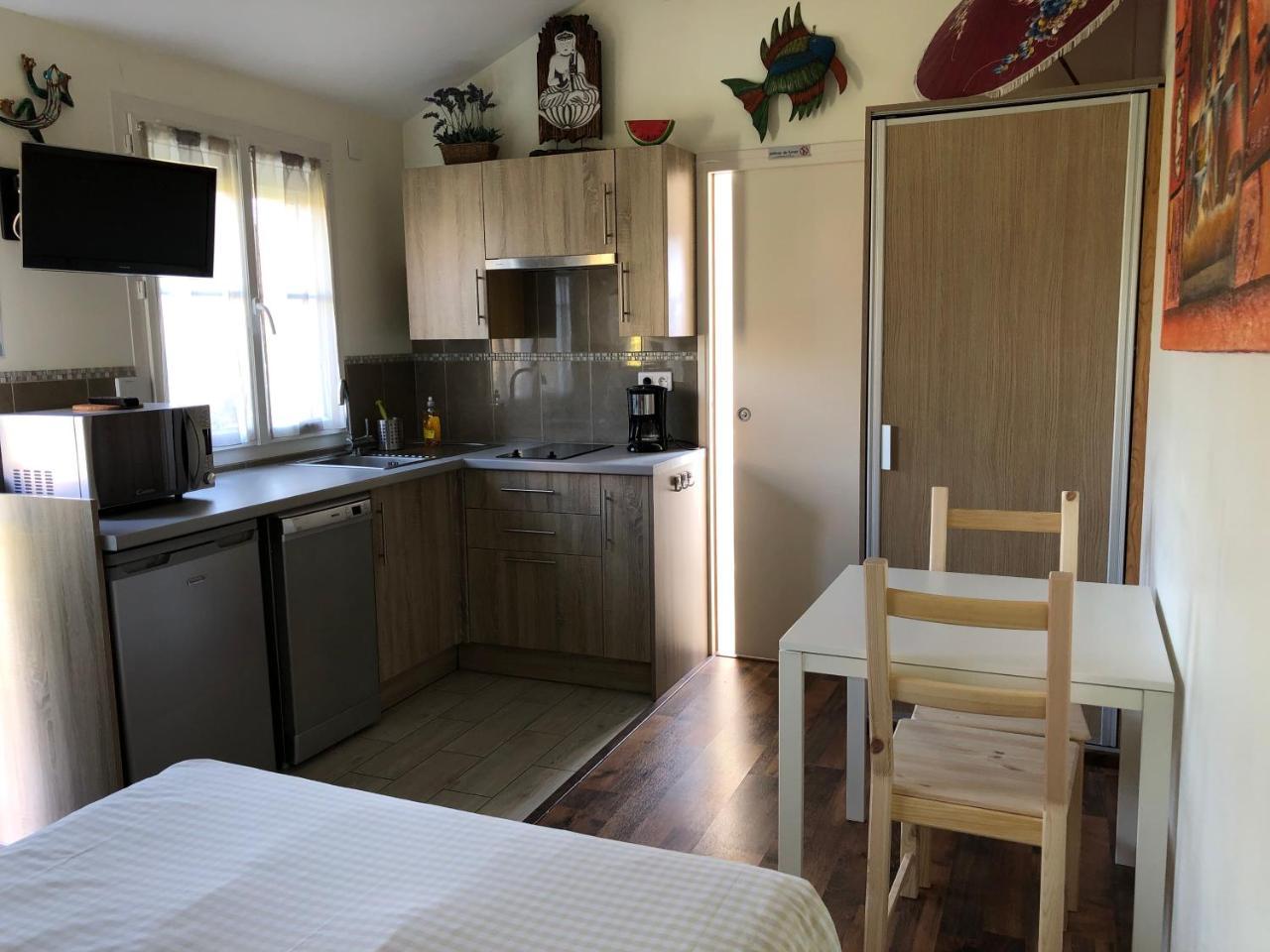 Les Cottages De Magny ภายนอก รูปภาพ